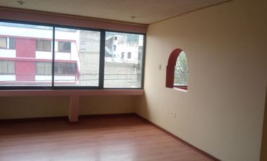 VENTA  DE EDIFICIO EN LA CIUDADELA IBARRA SUR DE QUITO