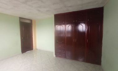 VENTA  DE EDIFICIO EN LA CIUDADELA IBARRA SUR DE QUITO