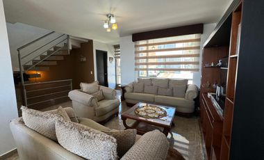 VENTA CASA LINDA SECTOR CARCELEN EXCEPCIONAL VISTA, COMODIDAD Y SEGURIDAD