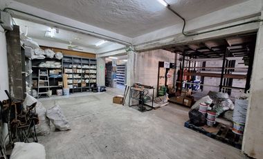 Venta de local Comercial en Cancún de 600 m2 sobre Av Lopez portillo casi enfrente con Av Andres Quintana Roo