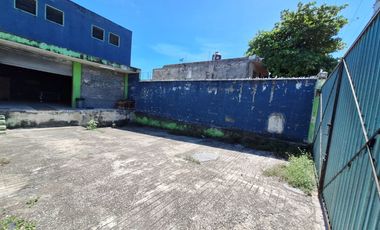 Venta de local Comercial en Cancún de 600 m2 sobre Av Lopez portillo casi enfrente con Av Andres Quintana Roo