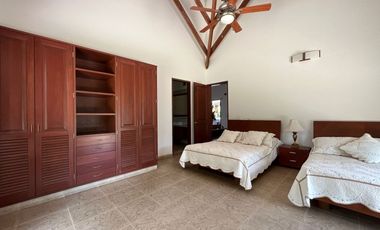 CASA CAMPESTRE EN HACIENDA LA PRIMAVERA