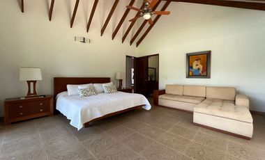 CASA CAMPESTRE EN HACIENDA LA PRIMAVERA