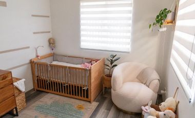 Se vende amplia casa de 150 m² se encuentra en el barrio de Collico