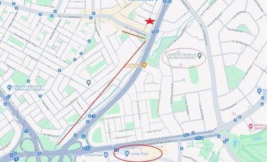 VENTA CASA - SALAMANCA  FRENTE A PARQUE