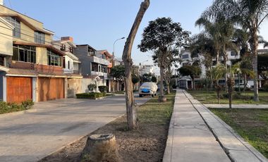 VENTA CASA - SALAMANCA  FRENTE A PARQUE