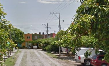 CASA EN VENTA FRACCIONAMIENTO LOS RUISEÑORES TAPACHULA CHIAPASTM/-