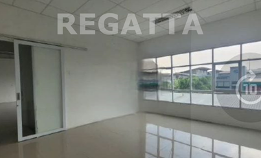 For Rent: Spacious Warehouse with Loading Dock in Delta Silicon 2 – Ready to Use