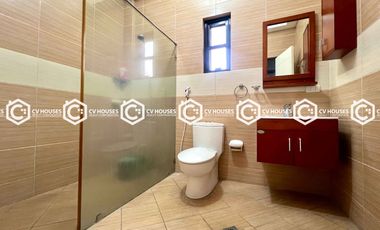 CORNER HOUSE WITH SWIMMING POOL FOR RENT LOCATED AT ANGELES CITY NEAR SM CITY CLARK