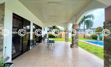 CORNER HOUSE WITH SWIMMING POOL FOR RENT LOCATED AT ANGELES CITY NEAR SM CITY CLARK