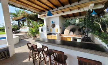 Increible Oportunidad Vendo Casa en La Playa de San Jose
