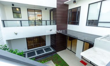 Merville Park Subdivision | Four Bedroom 4BR House and Lot For Rent - #5115