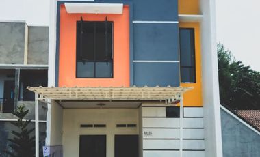 Rumah Baru 2 lantai Scandavian Dekat kantor Pemda dan dekat Stasiun