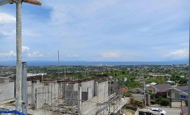 4 Bedroom Overlooking House for Sale in Talisay Cebu