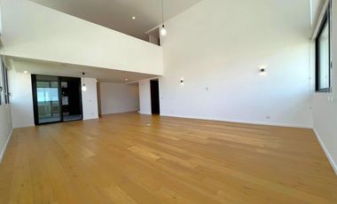 SANTA FE DE JURIQUILLA, lujoso PH de 307 mts2 4 recamaras