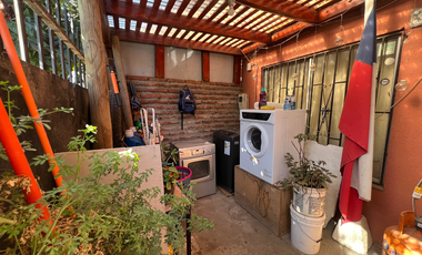 En venta casa esquina de 144m2 ideal para inversión, Talca