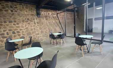 Amplisimo departamento cerca del colegio Humane