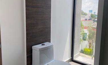 Amplisimo departamento cerca del colegio Humane