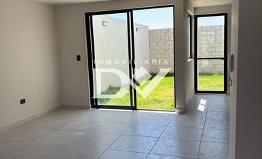 CASA EN VENTA DE 4 HABITACIONES EN CUAUTLANCINGO A METROS DE PERIFERICO ROOF GARDEN