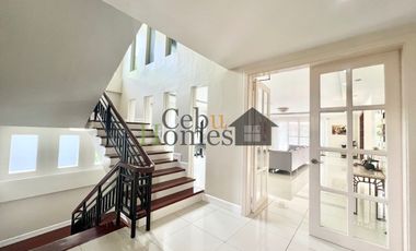 Luxurious 9 Bedroom Mansion with Pool in Maria Luisa Estate Park for Rent