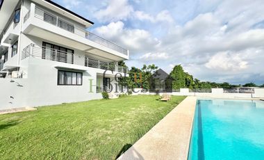 Luxurious 9 Bedroom Mansion with Pool in Maria Luisa Estate Park for Rent