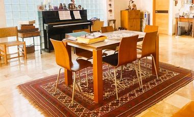 Venta de Casa con Terraza en El Fraccionamiento de Lomas de Las Águilas III
