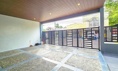 HIGH CEILING SINGLE DETACHED HOUSE AND LOT IN BF HOMES LAS PIÑAS CITY