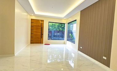 HIGH CEILING SINGLE DETACHED HOUSE AND LOT IN BF HOMES LAS PIÑAS CITY