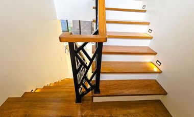 HIGH CEILING SINGLE DETACHED HOUSE AND LOT IN BF HOMES LAS PIÑAS CITY