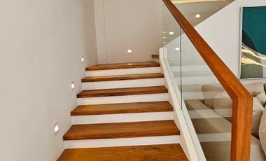 MODERN SPACIOUS SINGLE ATTACHED HOUSE AND LOT IN BF HOMES PARANAQUE CITY