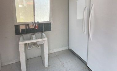 Punta Blanca: Amplia casa en venta de 2 pisos, terraza y 3 dormitorios.