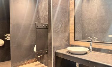 46185 Local en Arriendo Milla de Oro
