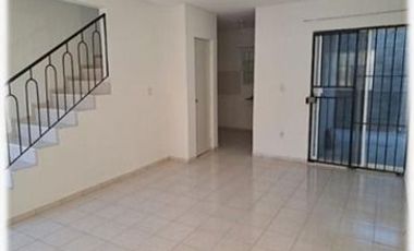 Bonita y acogedora casa en Huentitán El Bajo. ¡Aprovecha!