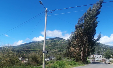 Venta de terreno en Quero