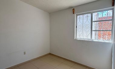 CASA EN RENTA COL. PRIMERO DE MAYO EN IRAPUATO