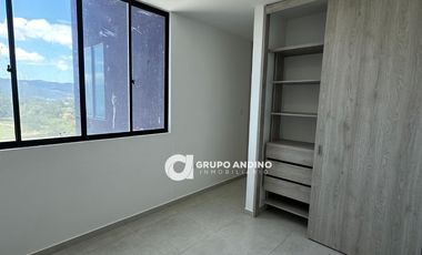Se Vende Apartamento en Valventus Condominio Resort - Floridablanca