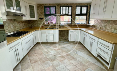 Exclusiva Propiedad En Chiluca: Elegancia Y Comodidad En Cada Rincón