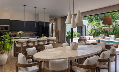 Casa única de diseño recién terminada. 4 recámaras. Llave en mano