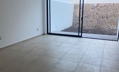 CASA EN VENTA EN CORREGIDORA QUERETARO