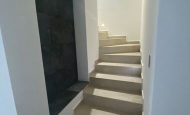 CASA EN VENTA EN CORREGIDORA QUERETARO