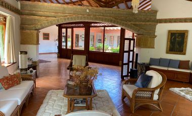 Ganga! Casa conjunto cerrado