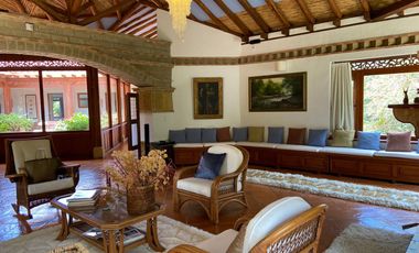 Ganga! Casa conjunto cerrado