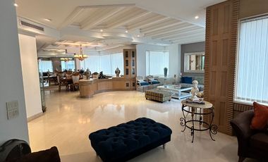 VENTA HERMOSO APARTAMENTO DE 350 METROS EN EL GOLF