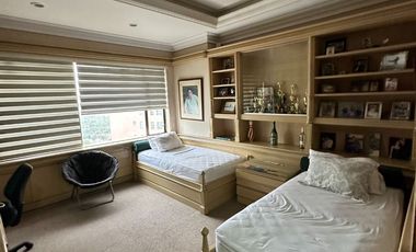 VENTA HERMOSO APARTAMENTO DE 350 METROS EN EL GOLF