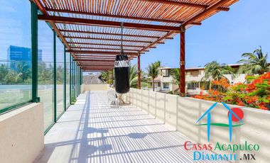 Casa en venta con roof garden y jacuzzi
