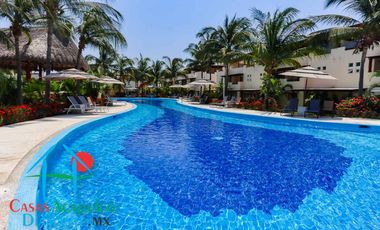 Casa en venta con roof garden y jacuzzi