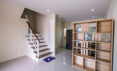 ขายถูกโซนนี้มีเพียงหลังเดียว! บ้านทาวน์โฮม 2 ชั้น 23.7 ตร.วา วิลเลต ไลท์ รัตนาธิเบศร์ 3 ห้องนอน 2 ห้องน้ำ 2 ที่จอดรถ ต่อเติมครัวเรียบร้อย เป็นส่วนตัว