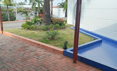 Venta de casa campestre de un piso en conjunto cerrado al oriente de la ciuda de neiva por la calle 8.
