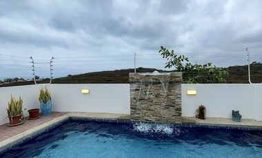 Ballenita, amplio departamento moderno, amoblado y con piscina.