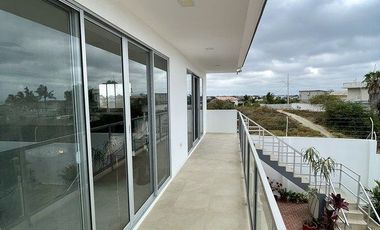 Ballenita, amplio departamento moderno, amoblado y con piscina.